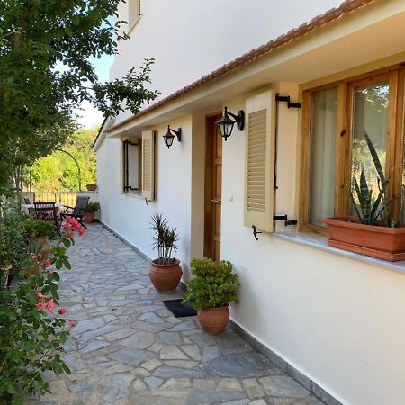 Villa Fatima Vryses Екстер'єр фото