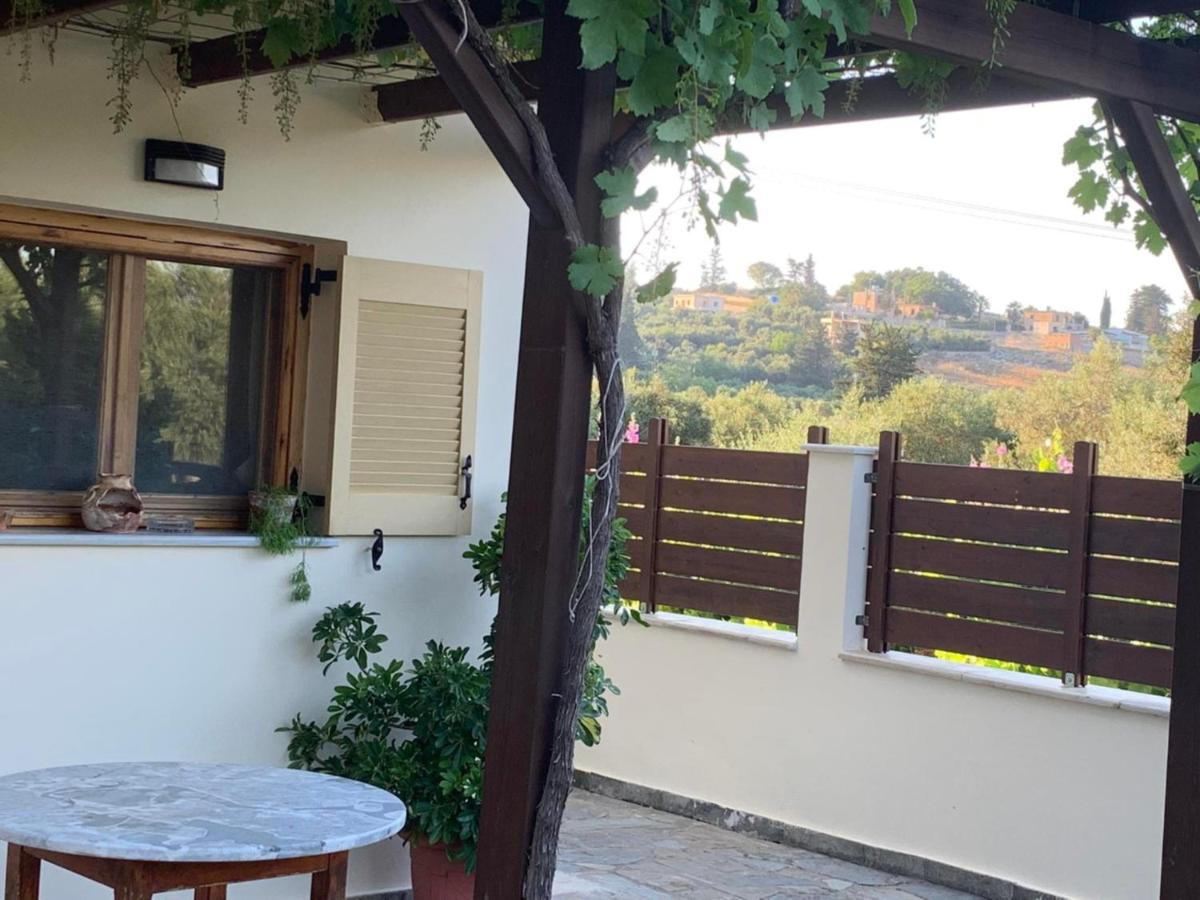 Villa Fatima Vryses Екстер'єр фото