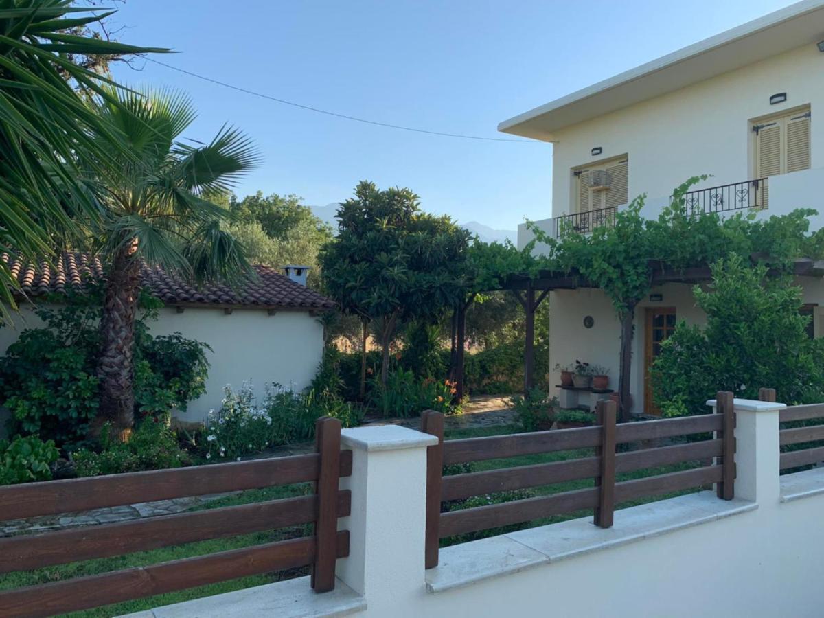 Villa Fatima Vryses Екстер'єр фото